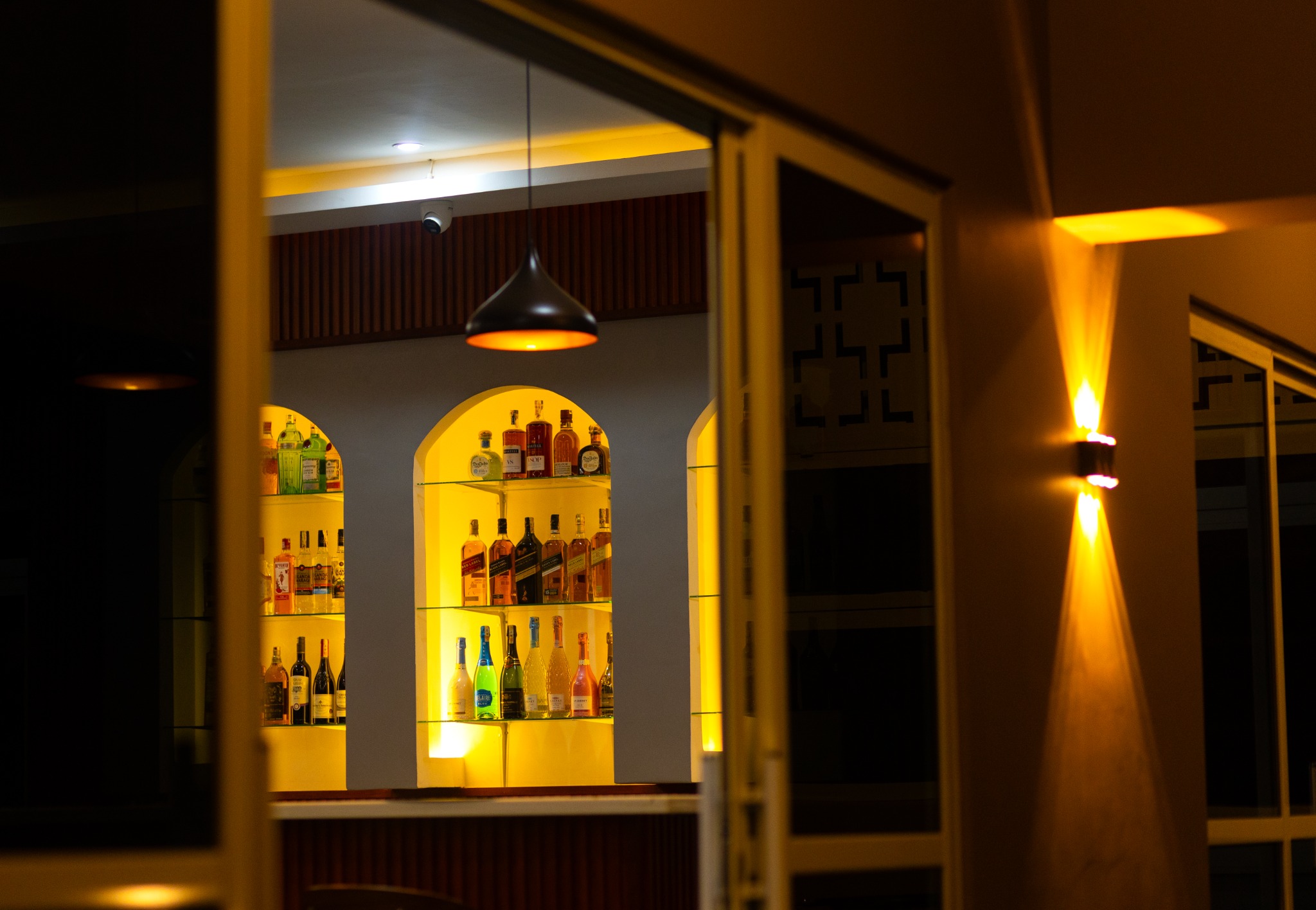 Bar shelves and lighting