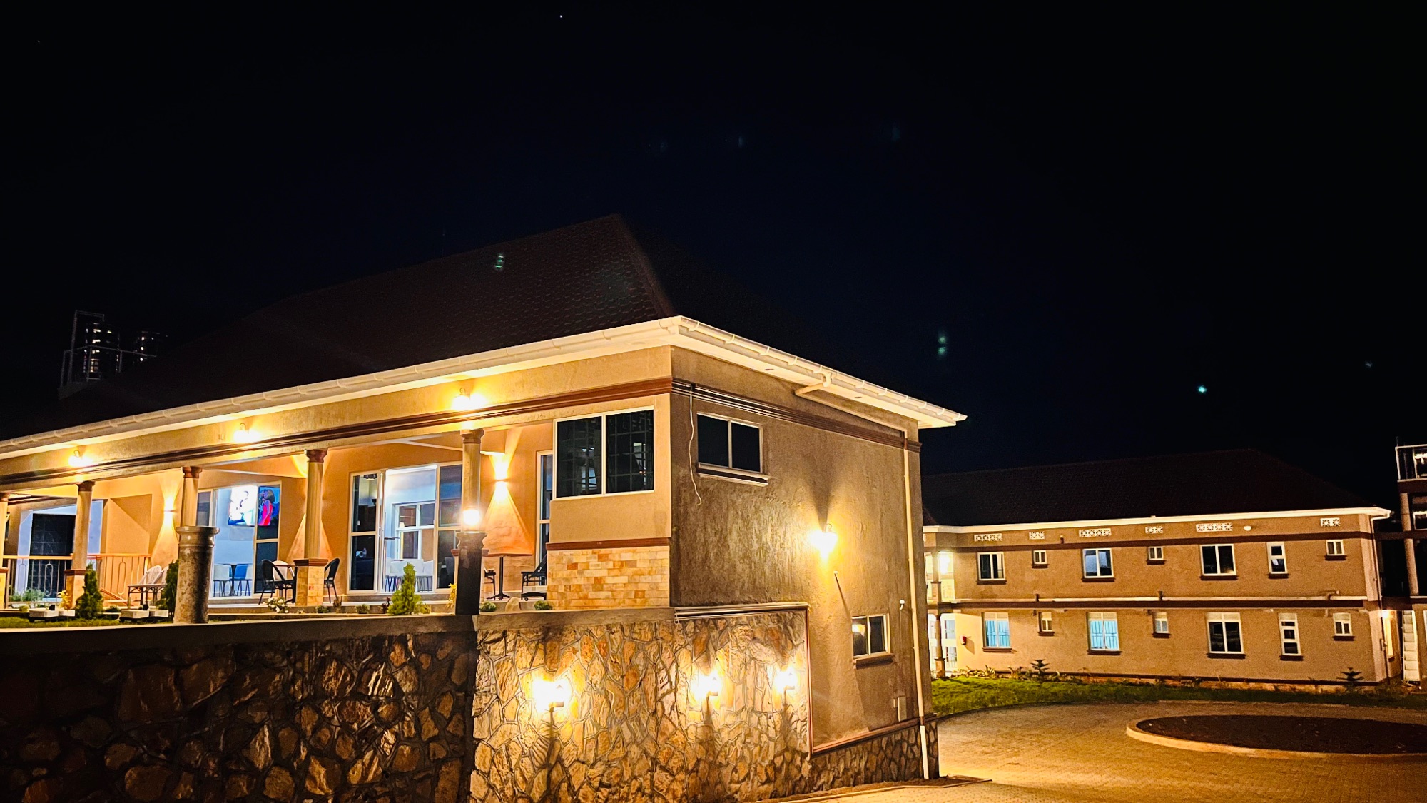 Tooro landscape and Fort Arch Eco Lodges base stay